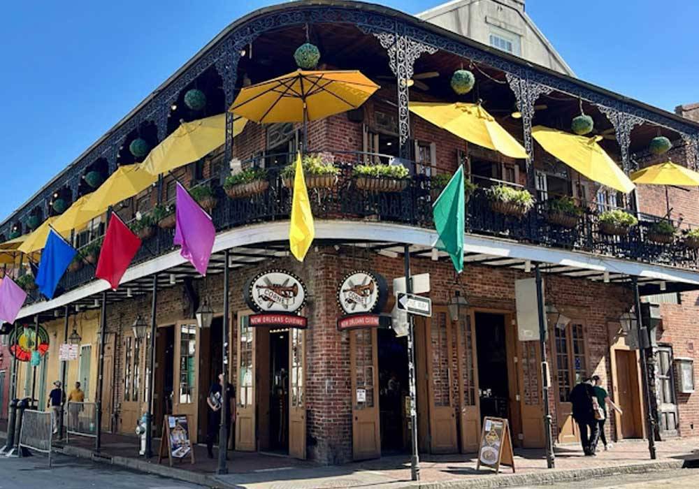 THE GREEN LEGION EXPERIENCE INVADES THE BIG EASY FOR THE BIG GAME!!!